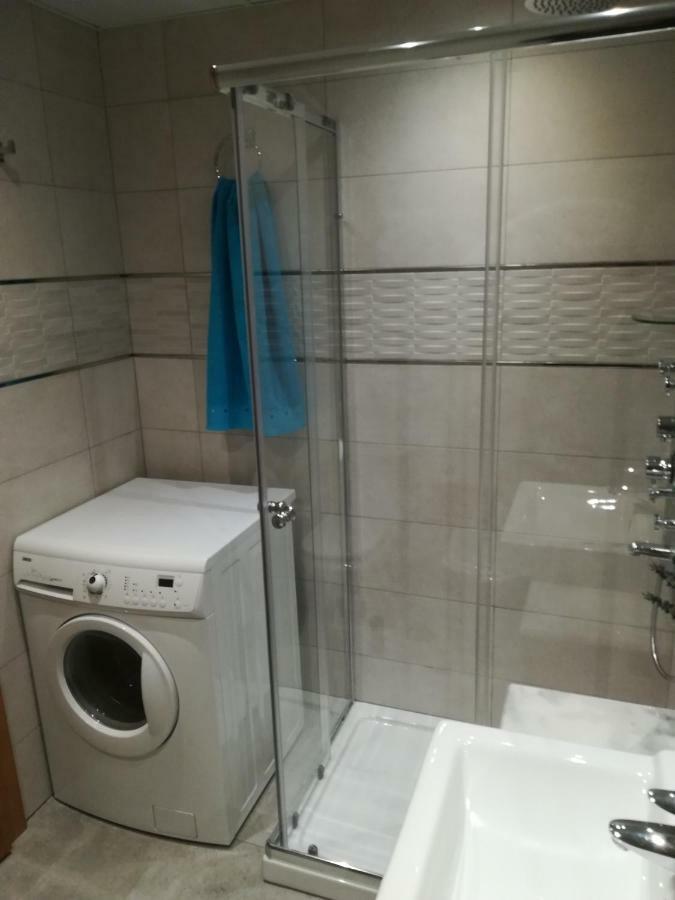 Apartamento En La Carihuela Торремолинос Экстерьер фото